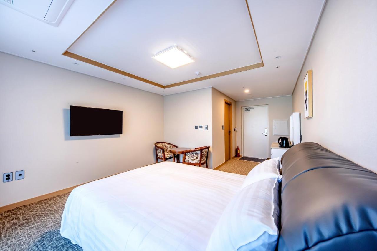 Hotel Dk Szogüpho Kültér fotó